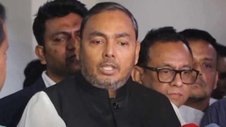 পণ্যের দাম নির্ধারণের সঙ্গে সঙ্গেই বাস্তবায়ন করা যায় না : বাণিজ্য প্রতিমন্ত্রী